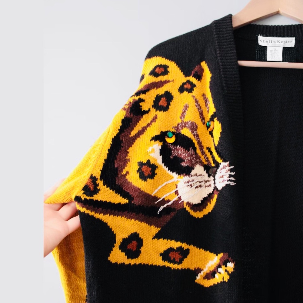 VTG 3D Open Front Leopard Cardigan by Shell Kepler 🌹🐆